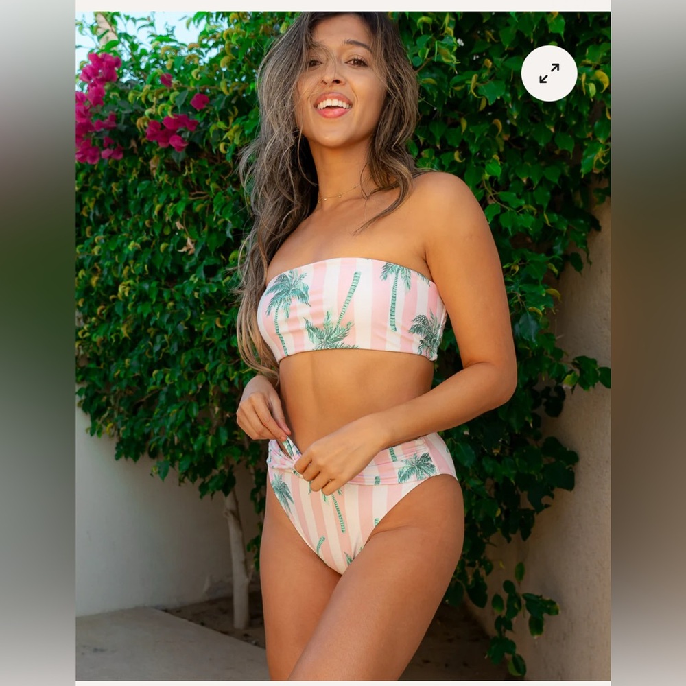 NWT: KENNY FLOWERS THE PALM BEACH BANDEAU BIKINI TOP & HIGH WAIST BIKINI BOTTOM